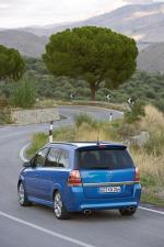 Opel Zafira OPC 2006 года